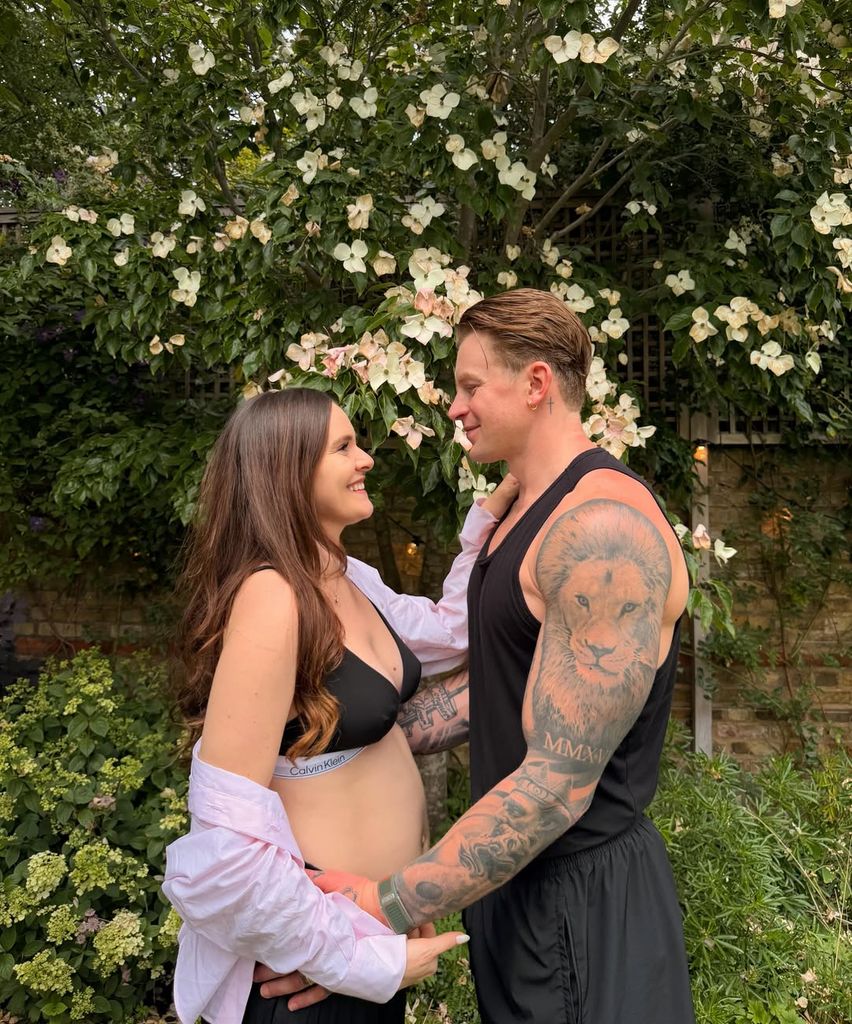 Holly Ramsay y Adam Peaty esperan su primer hijo