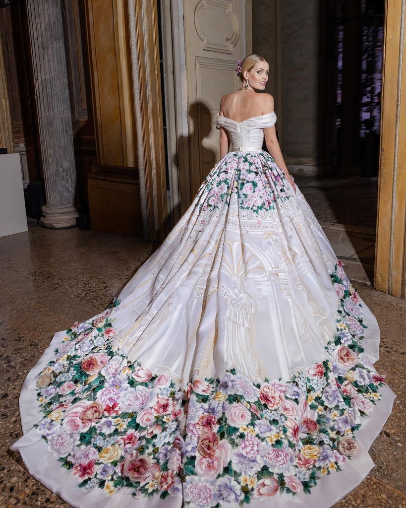 Vestido de novia de flores de la boda de Kitty Spencer