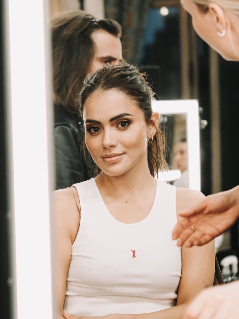 Samadhi Zendejas llevó un maquillaje natural con una coleta alta.