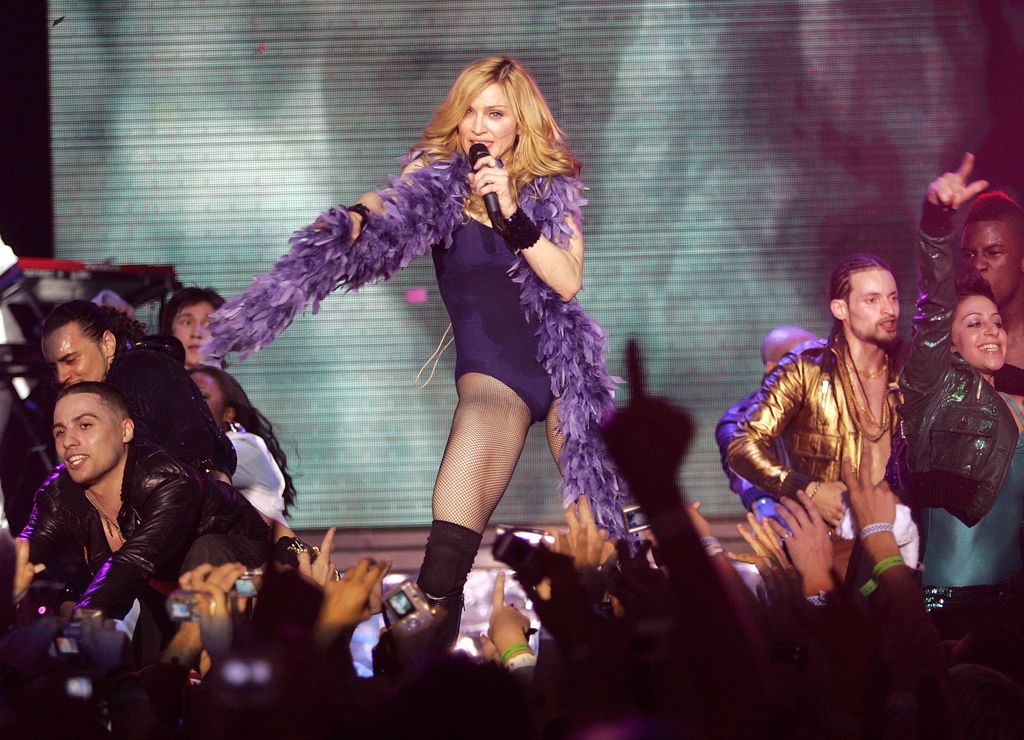 Madonna en su primera presentación en Coachella en abril de 2006.