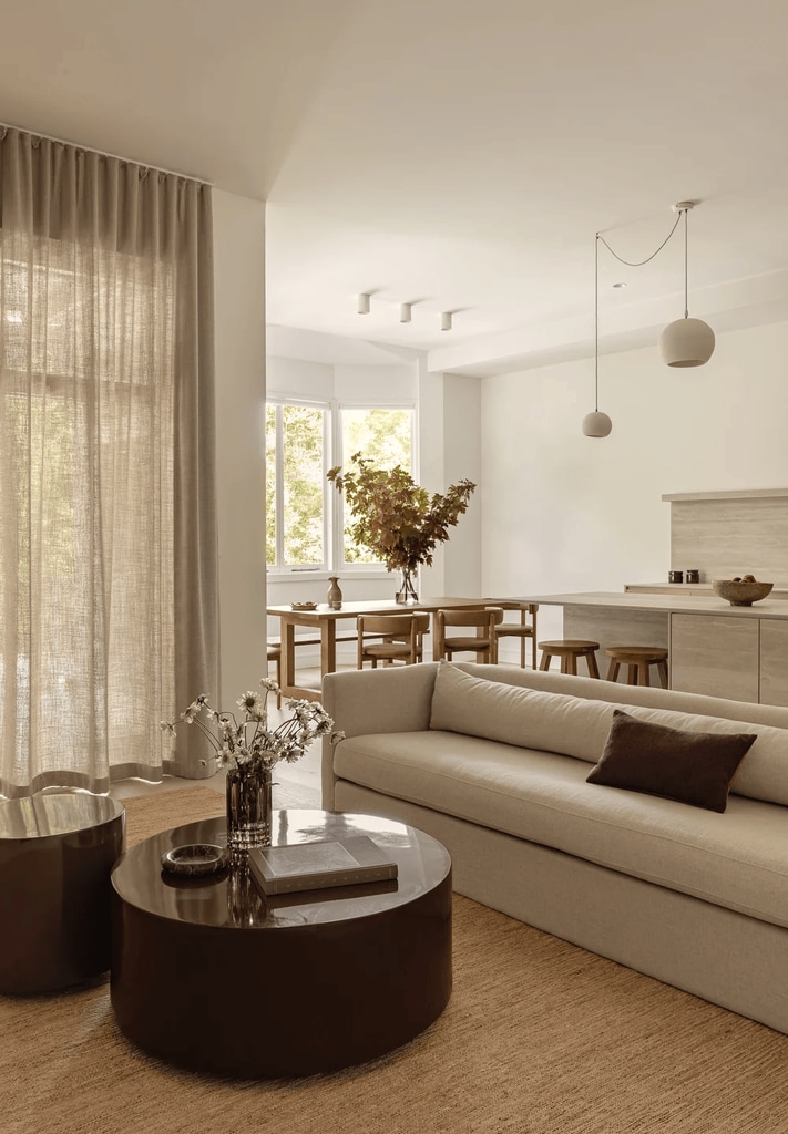Salón en tonos neutros