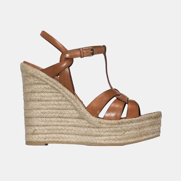 sandalias marrones
