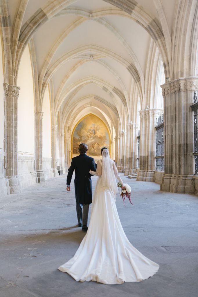 Look de novia viral de Inés Martín Alcalde con mantilla