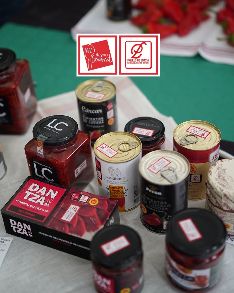 Botes de pimientos del piquillo