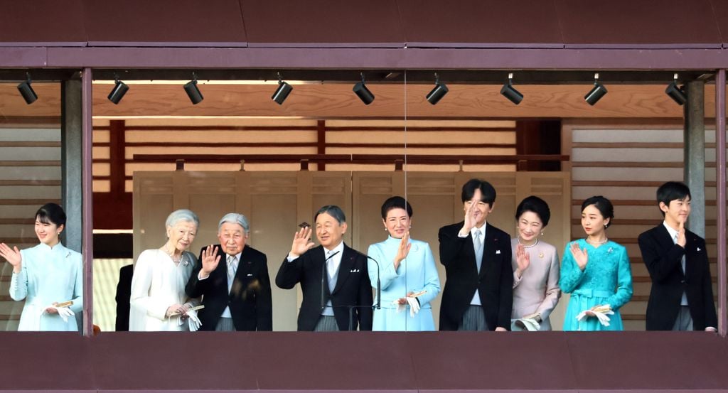 La Familia Imperial japonesa en el tradicional acto de Año Nuevo