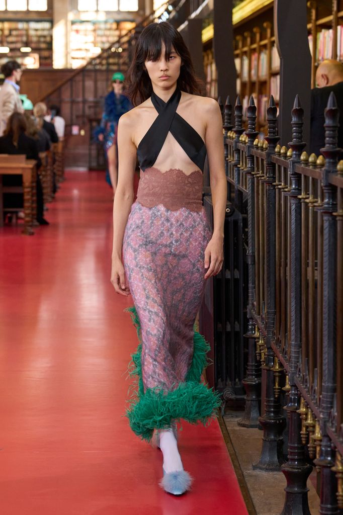 Paris Fashion Week: desfile de Valentino (Primavera/Verano 2027)