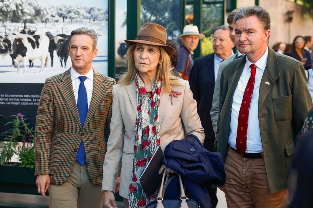 La infanta Elena en la Feria de San Isidro junto a Jorge de Habsburgo-Lorena