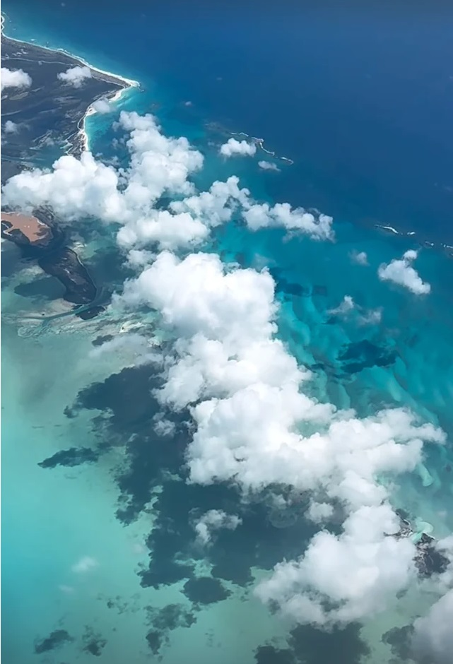 El empresario compartió una imagen desde un avión