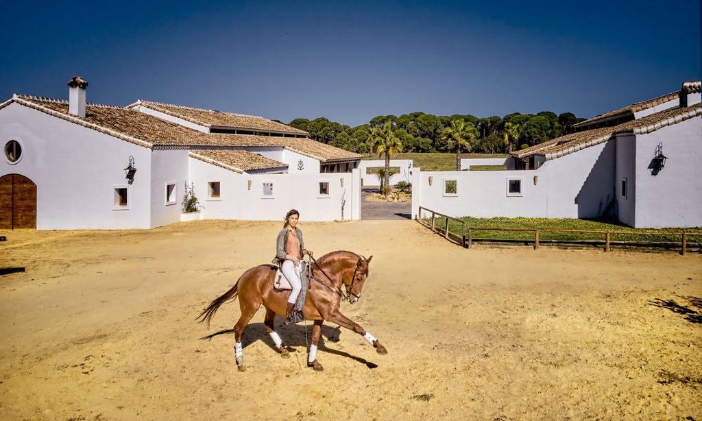 Lea de Vicens HOLA 4004
