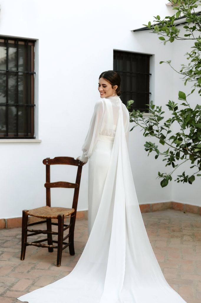 Vestido de novia sencillo y desmontable de JC Pajares