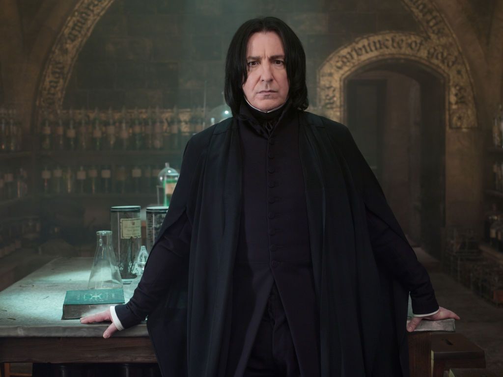 El actor Alan Rickman caracterizado como Severus Snape