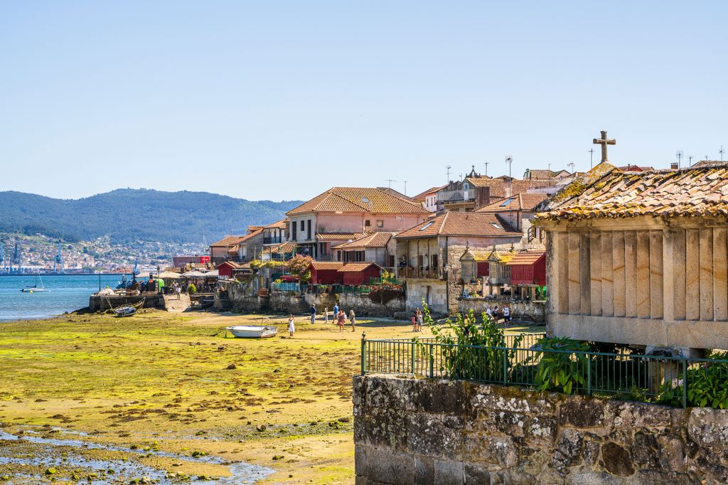 Combarro, a orillas de la ría de Pontevedra