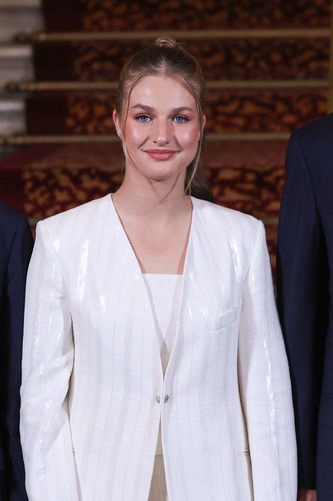 La princesa Leonor en los premios Princesa de Girona 2026 con traje blanco