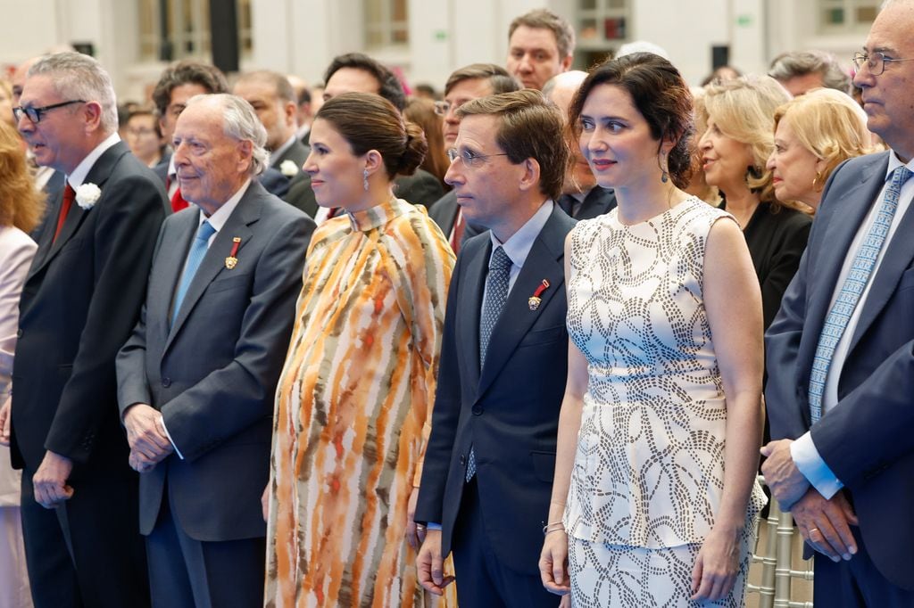 Isabel Diaz Ayuso, Teresa Urquijo, Jose Luis Martínez-Almeida, José María Álvarez del Manzano y Alberto Ruiz Gallardón