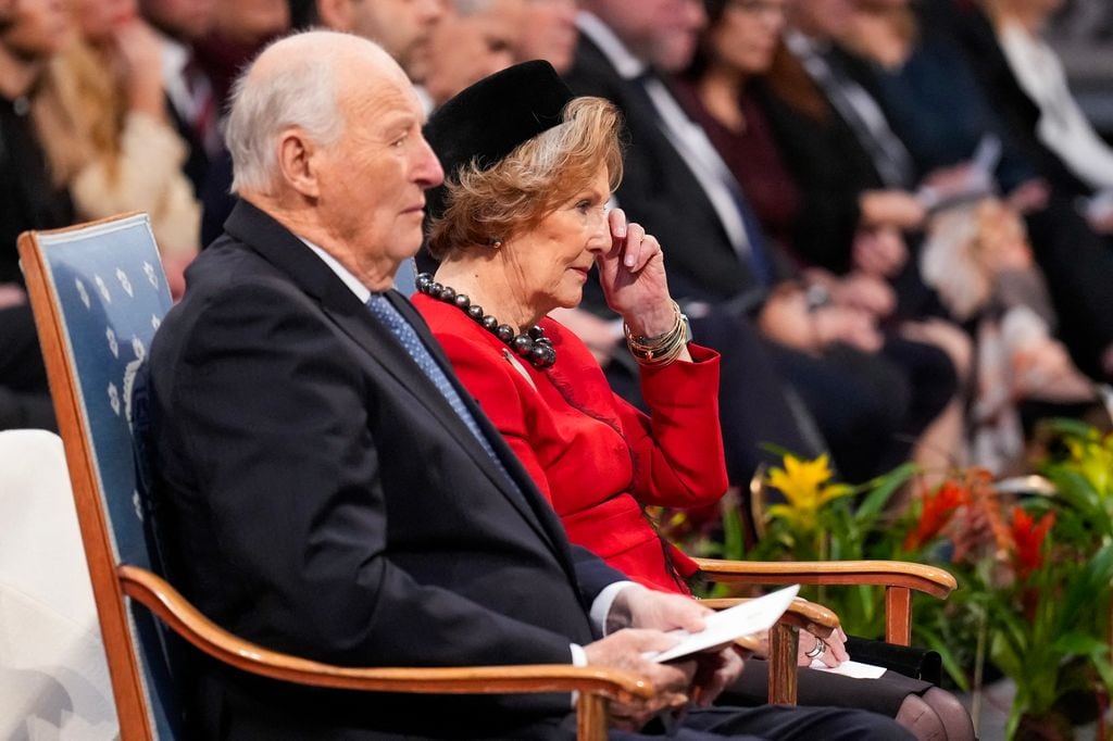 Harald y Sonia de Noruega en la entrega del Premio Nobel de la Paz 2025