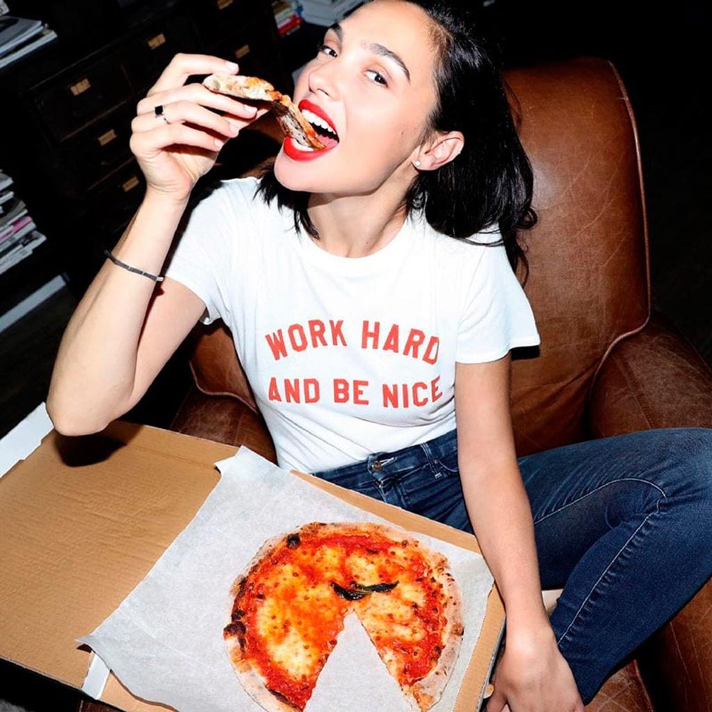gal gadot ama la pizza