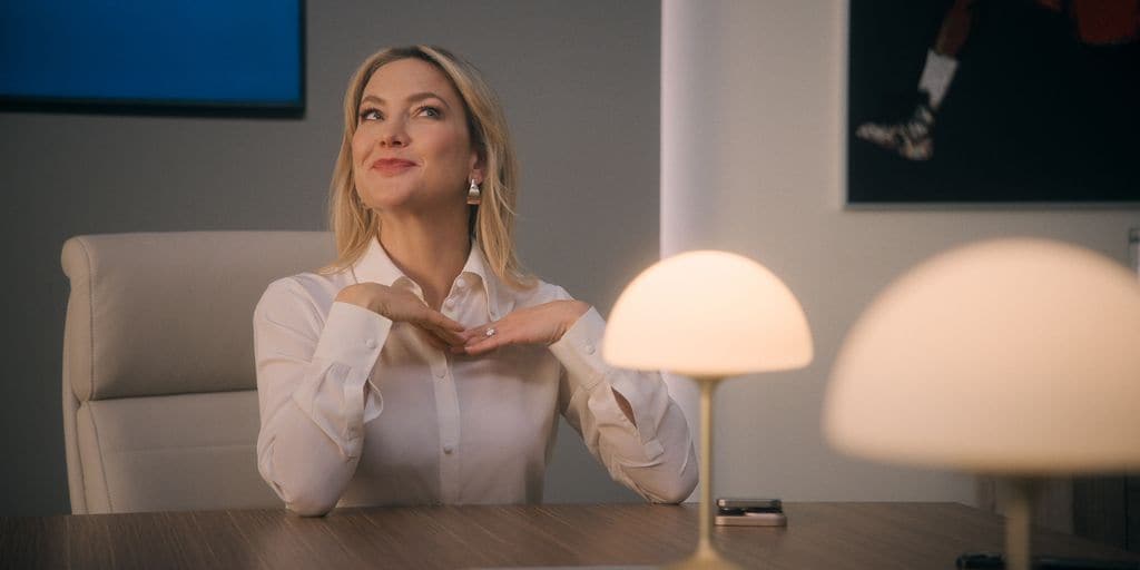 Kate Hudson es Isla Gordon, una joven acostumbrada a las fiestas que de pronto debe asumir la presidencia del equipo familiar, los Los Angeles Waves, tras un escándalo de su hermano