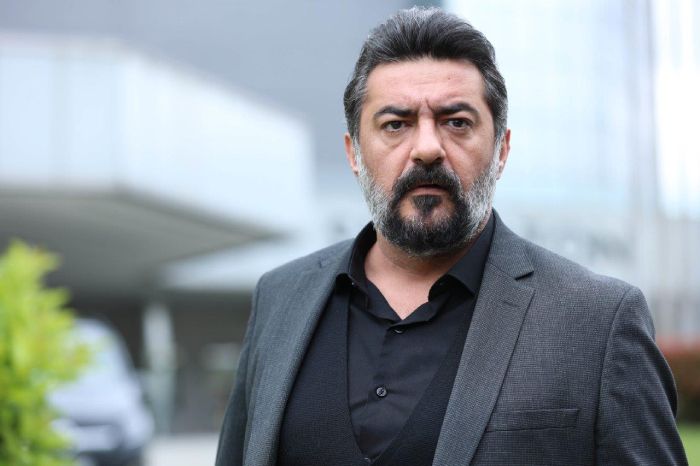 'Hermanos': Akif descubre el secreto de Ayla en torno a Elif
