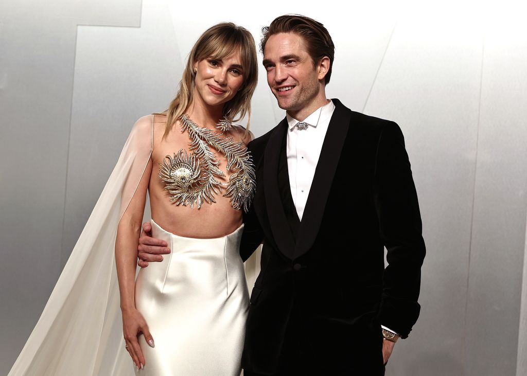 Suki Waterhouse y Robert Pattinson