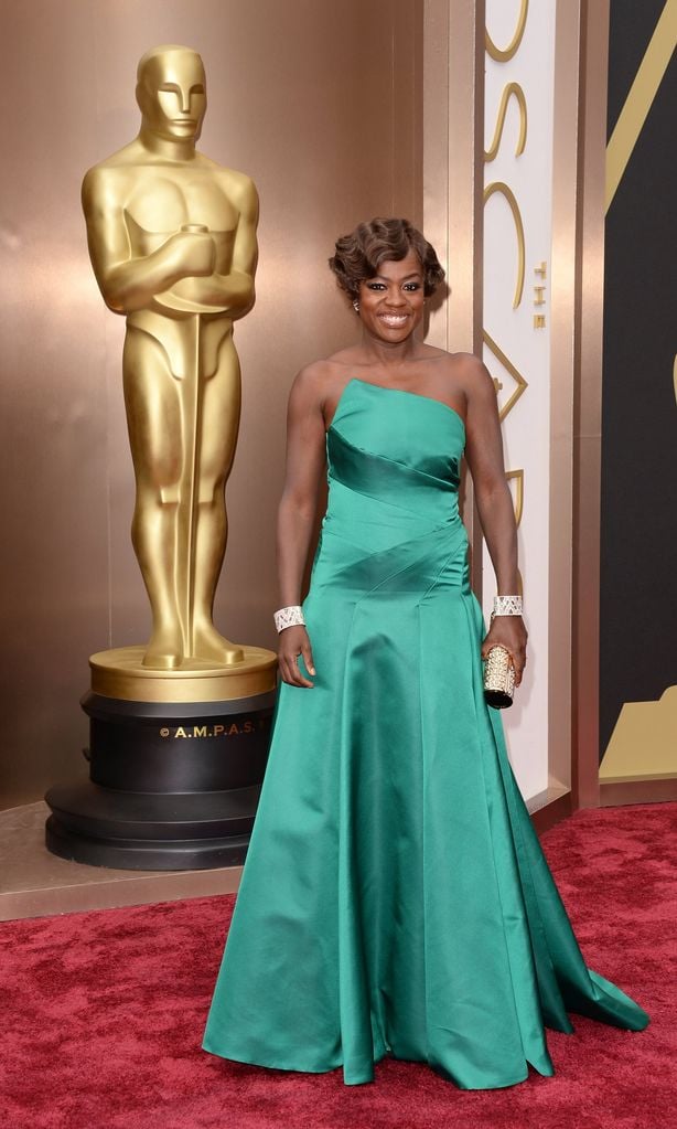 Viola Davis la reina de las alfombras roja premios Oscar HOLA