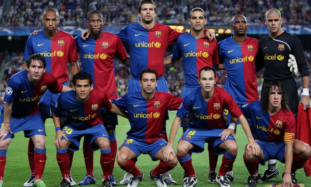 Rafa Márquez con Piqué en el Barcelona en 2010