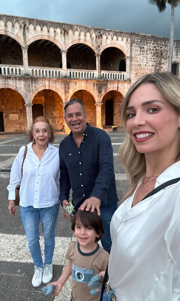 daniel sarcos alessandra villegas y su hijo daniel alejandro