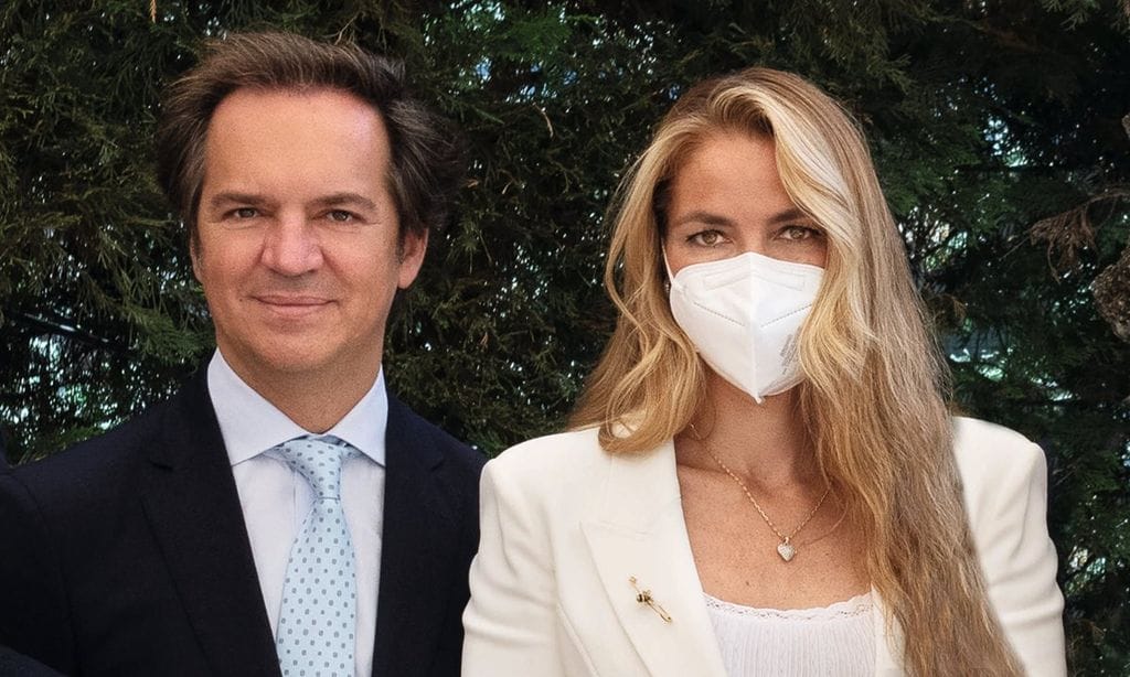 ¡Hola! 4010 Esther Koplowitz acude a la primera comunión de su nieto