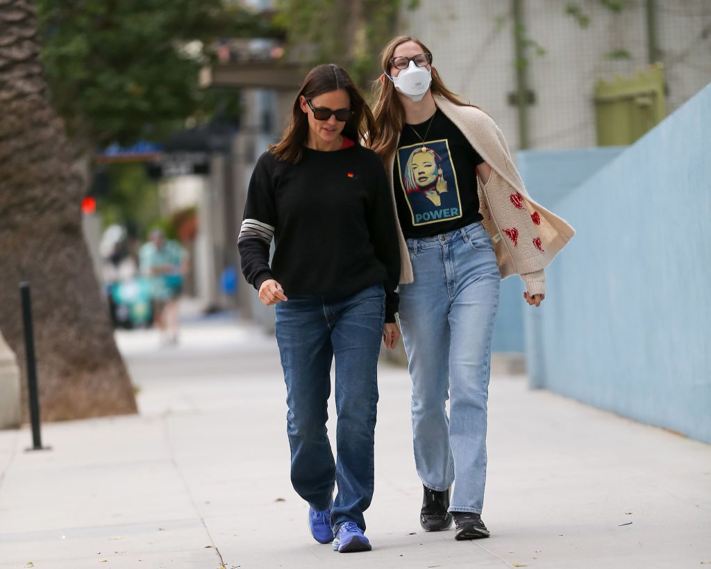 Jennifer Garner y Violet Affleck 