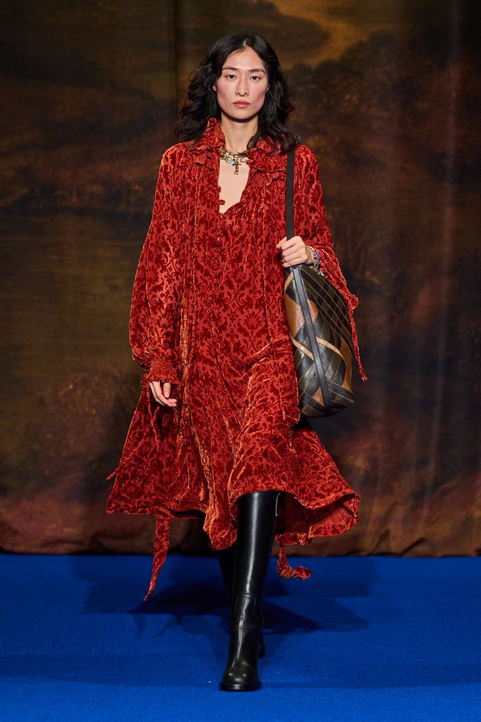 Londres: Burberry Otoño/Invierno 2025-2026 Launchmetrics Spotlight