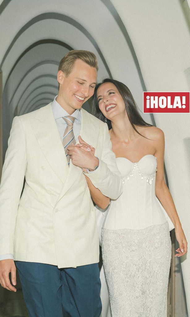 Marta Sierra HOLA PLUS