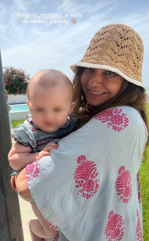 Mariló Montero de vacaciones en Sanlúcar de Barrameda, 2026.