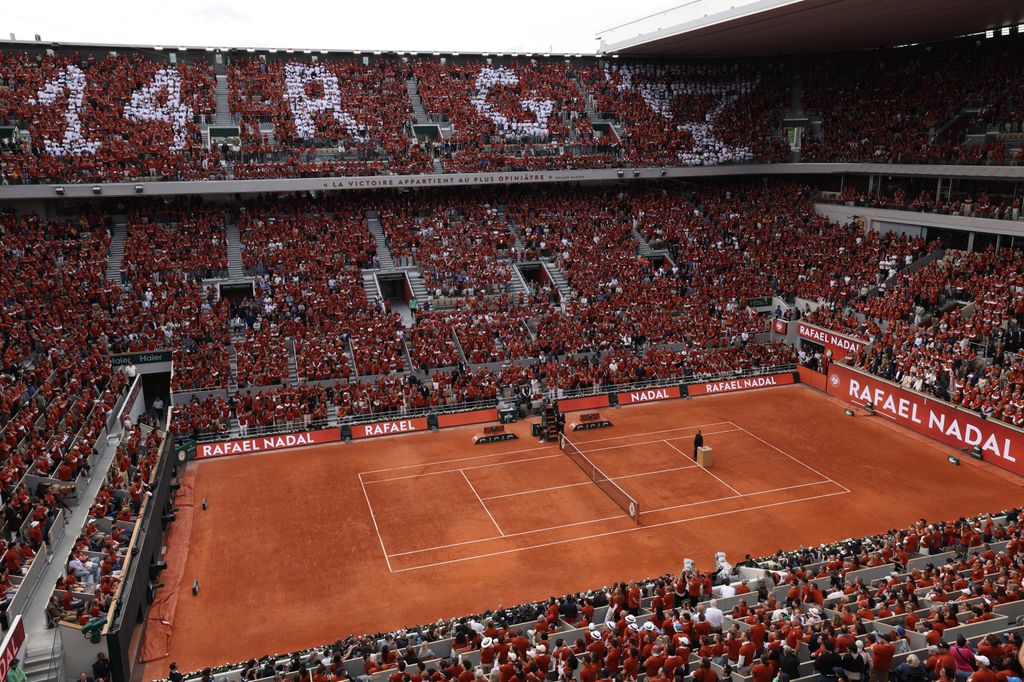 La emoción de Rafa Nadal conquista a Francia: la prensa lo consagra como rey eterno de Roland Garros