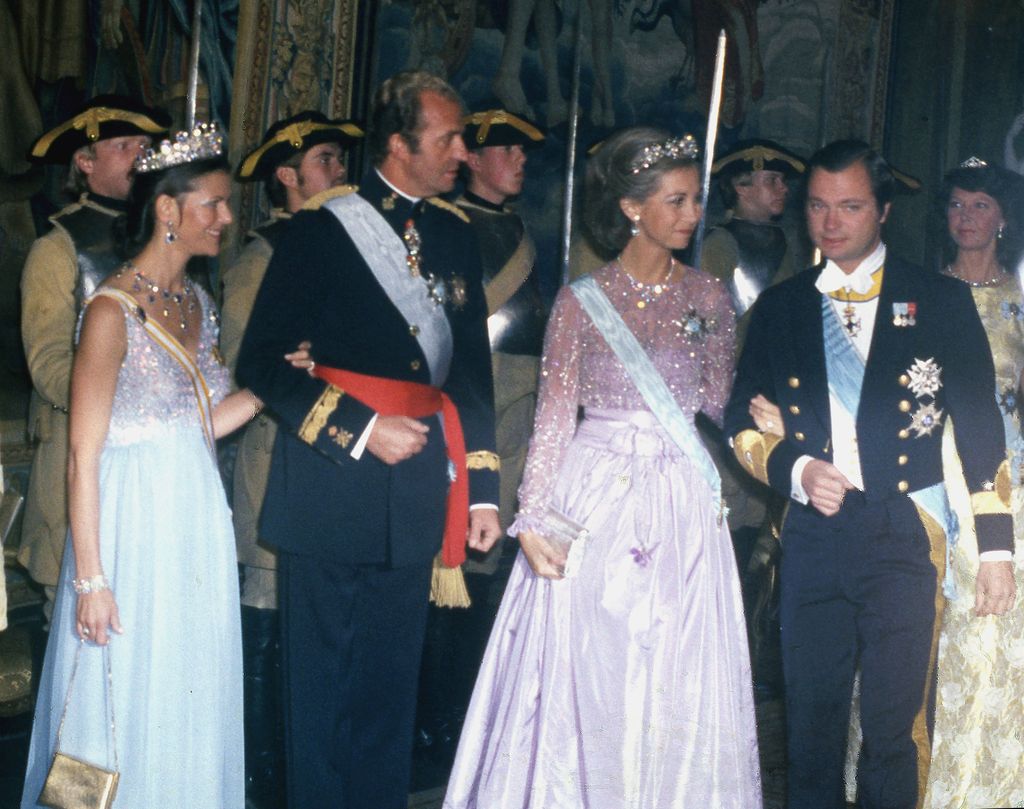 Los reyes Juan Carlos y Sofía con los reyes Carlos Gustavo y Silvia de Suecia en 1979