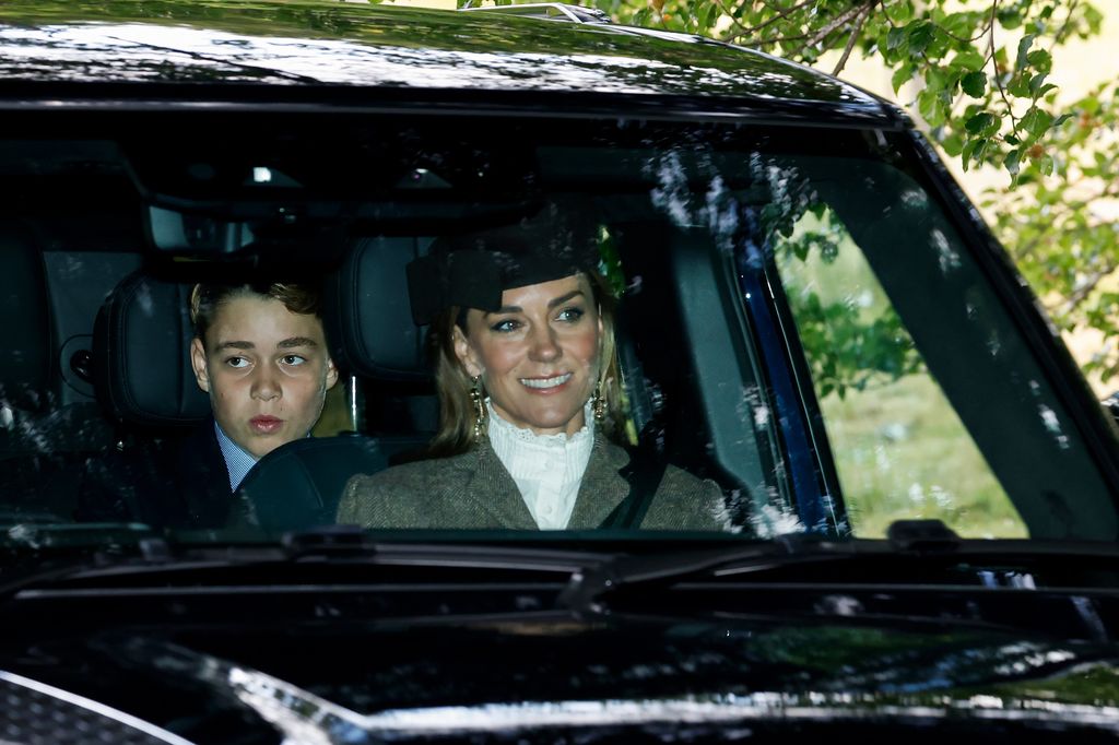 Kate Middleton, con su familia llegando a la misa