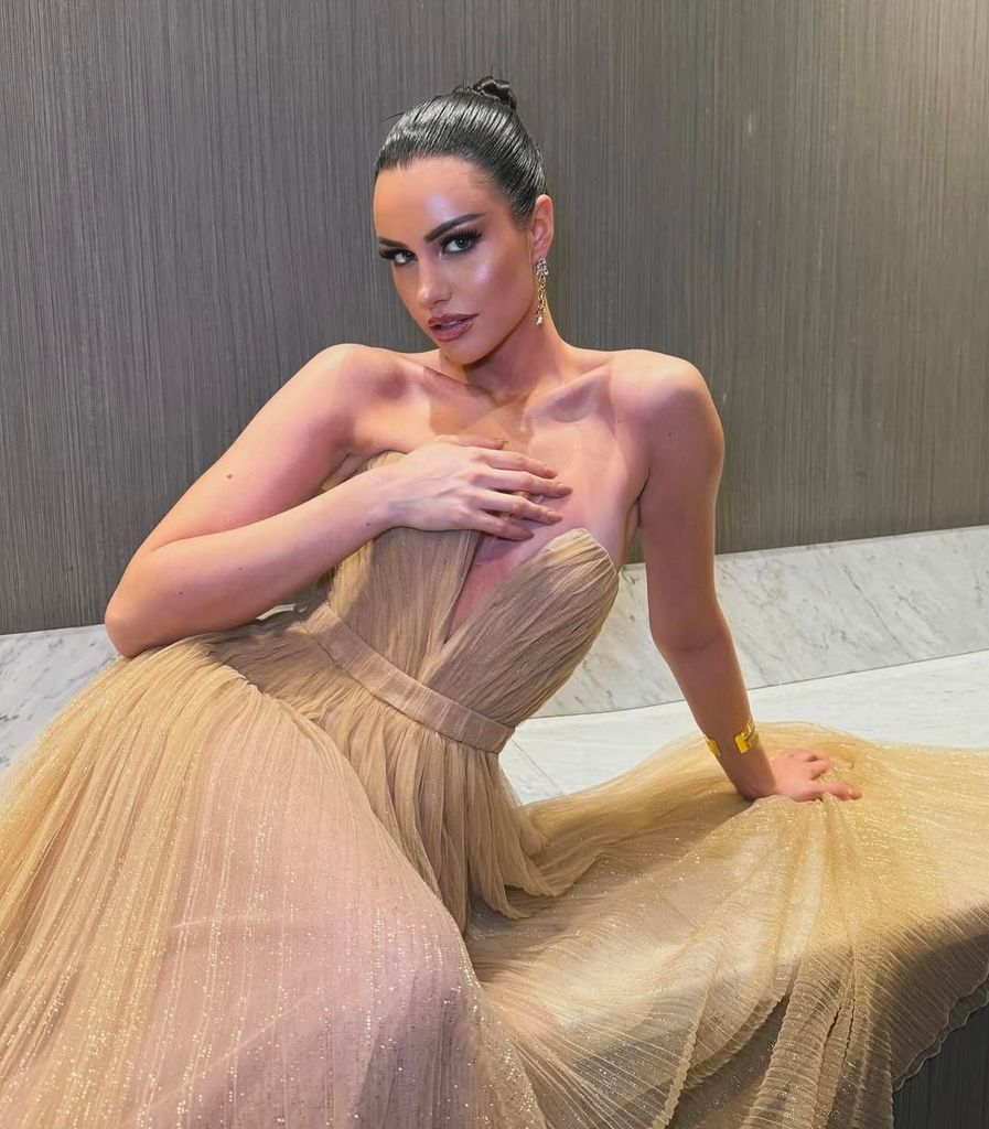 Emilia Dides nos cuenta a detalle cómo fue su participación en el escenario con Ricardo Arjona