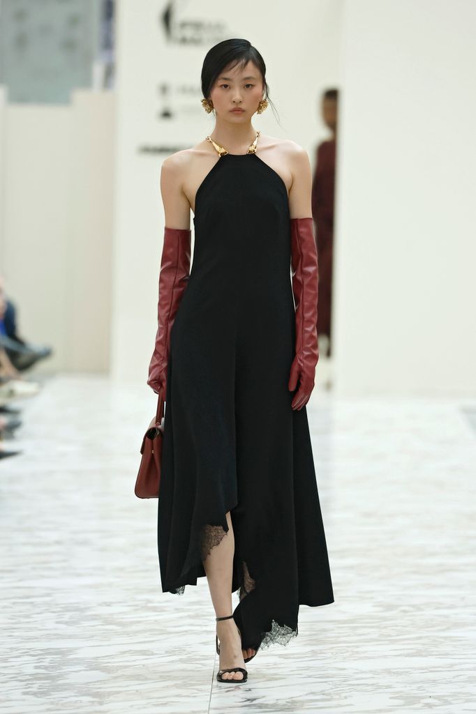 Mercedes-Benz Fashion Week Madrid: Isabel Sanchís (Otoño/Invierno 2026-2027)