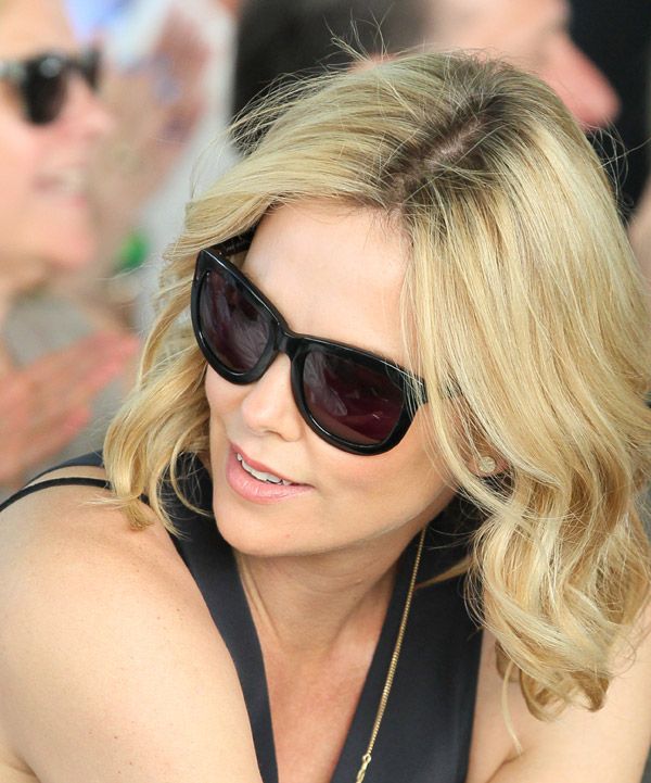 charlize_gafas 