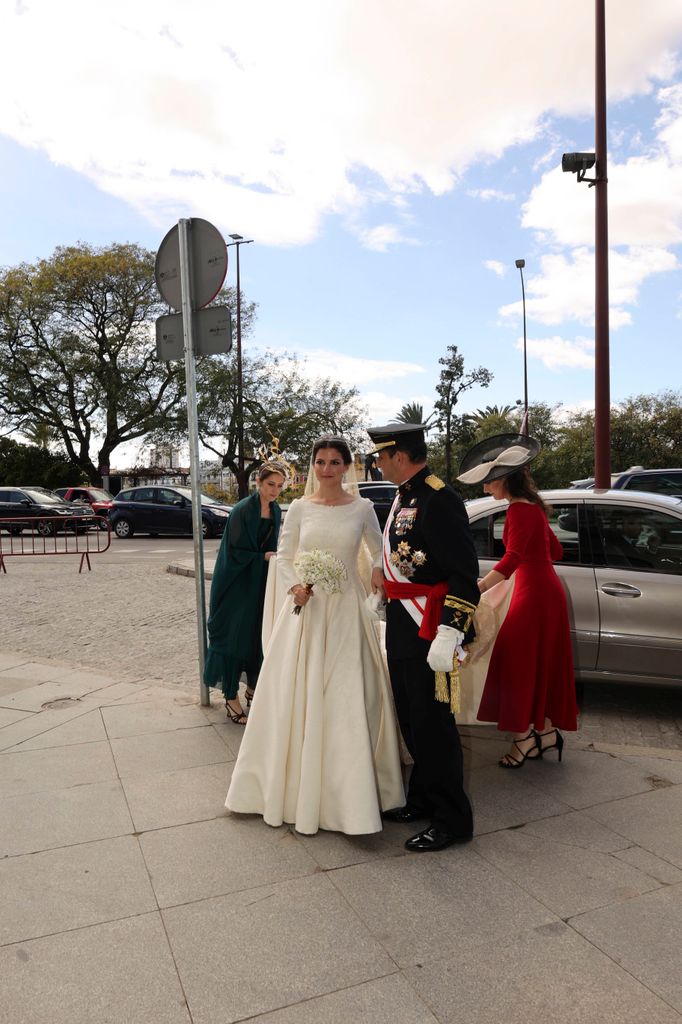 Boda Mercedes Olazábal y Solís con Francisco Javier García de Alvear Fernández de Mesa en la Maestranza de Sevilla