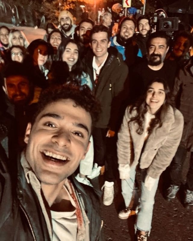 Los motivos por los que Halit Özgür Sari ha abandonado 'Hermanos'