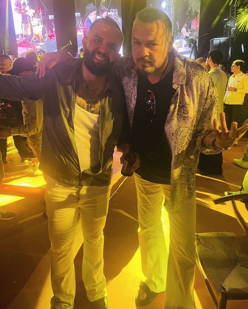 Pepe reveló si es que prefiere la música de Carin León o la de Nodal
