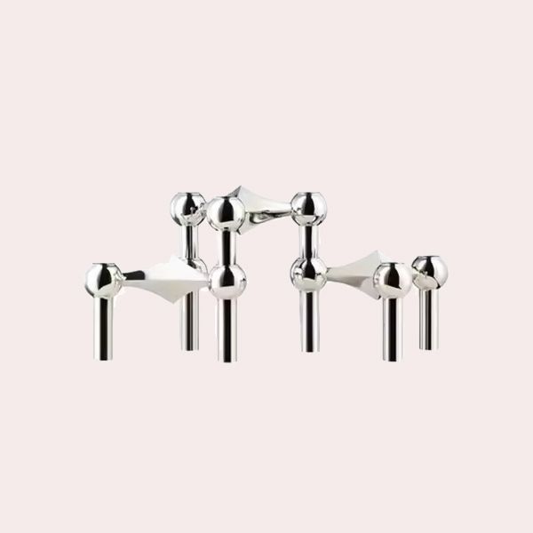 Candelabro de Metal con estructura Molecular nórdica