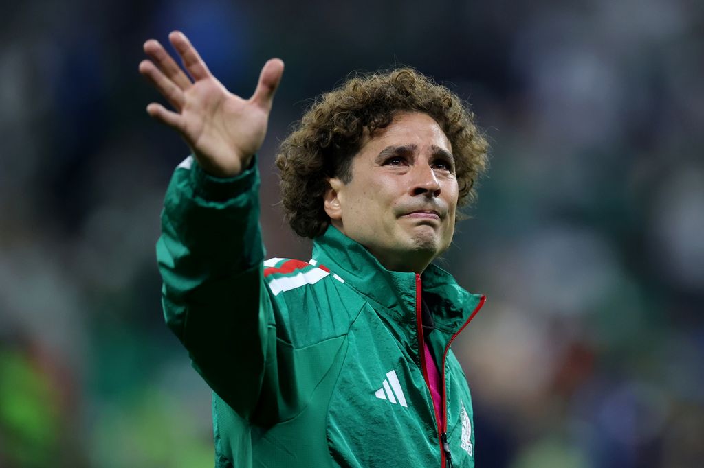 MEXICO CITY, MEXICO - JULY 05: Guillermo Ochoa #13 of Mexico looks dejected after England defeat Mexico during the FIFA World Cup 2026 Round Of 16 match between Mexico and England at Mexico City Stadium on July 05, 2026 in Mexico City, Mexico. (Photo by Manuel Velasquez - FIFA/FIFA via Getty Images)