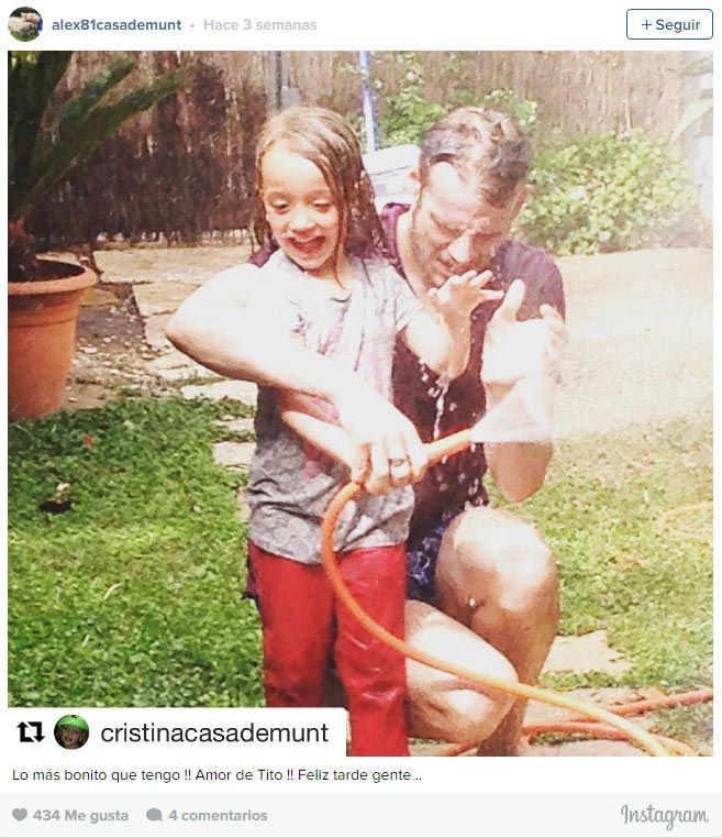 Uno de los grandes amores del artista es su sobrina, y el hermanito o hermanita que viene en camino: '¡Seré doblemente Tito, doblemente feliz!'
