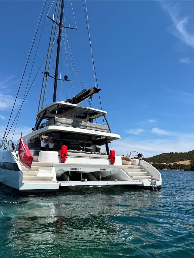 Rafa y Jady pasaron sus días de verano a bordo de un lujoso yate