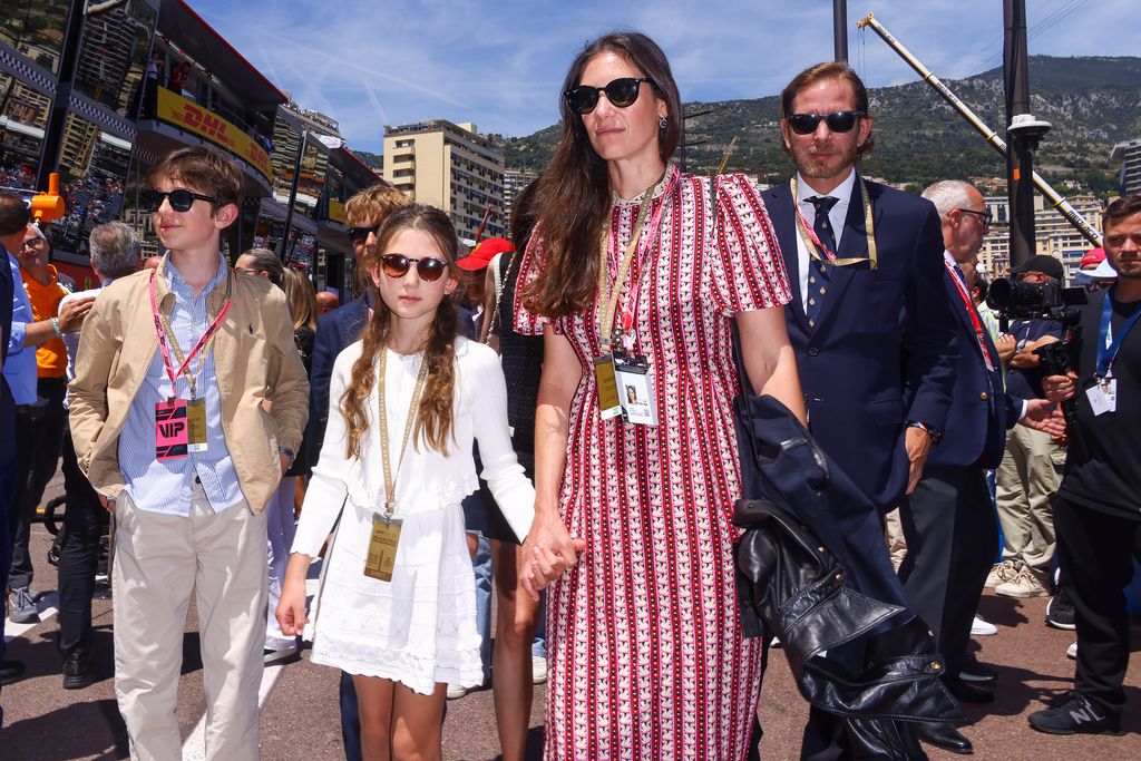 Tatiana Santo Domingo y Andrea Casiraghi con dos de sus hijos 