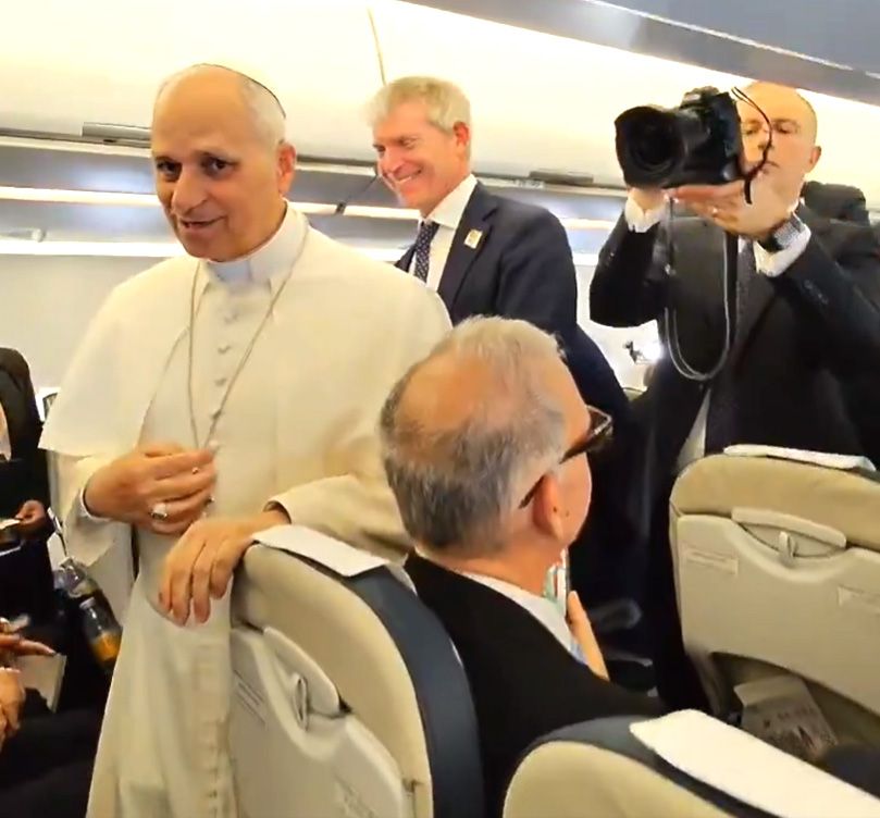 El Papa León XIV, en el momento que confesaba que es aficionado del Real Madrid