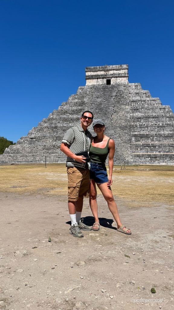 Tania Rincón y Pedro Pereyra en Chichen Itzá.