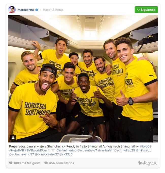 Nada más llegar a Alemania, la pareja ha tenido que separarse, ya que Bartra forma parte de la expedición del Borussia Dortmund que se encuentra de gira por China

