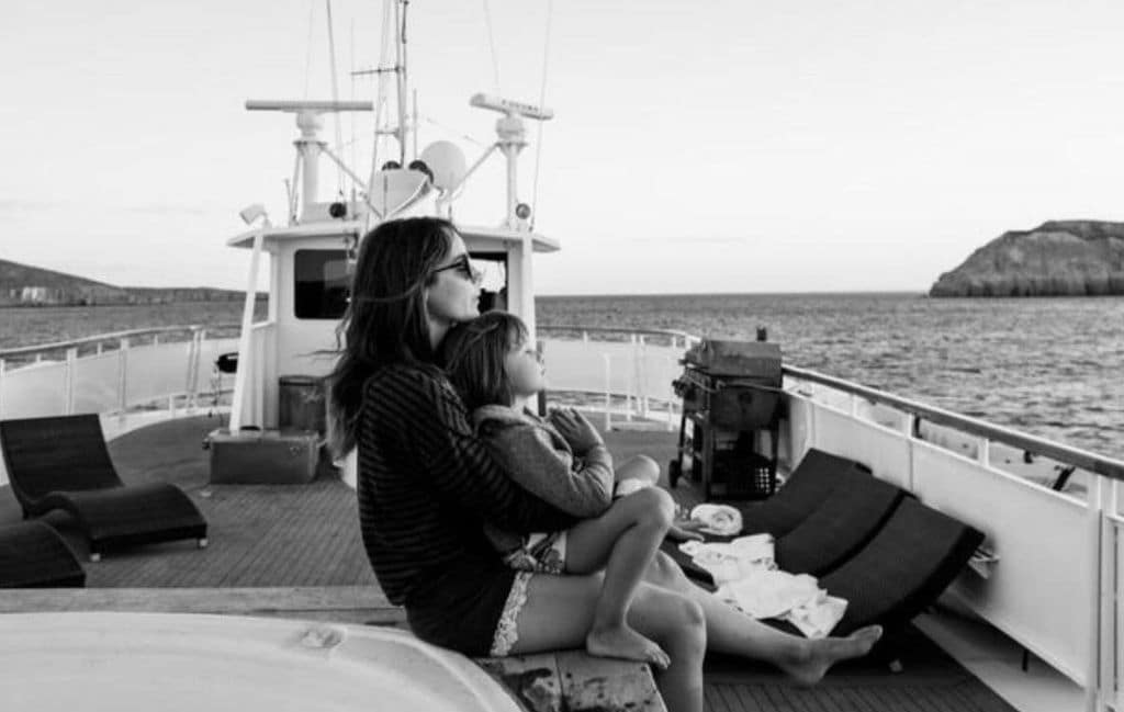 Camila compartió varias fotos de la infancia de Fiona.