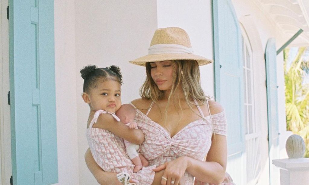 kylie jenner and stormi webster 39 s cutest matching outfits 